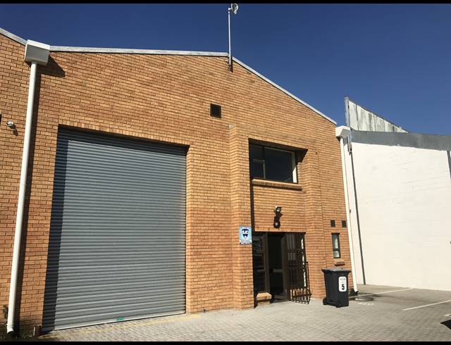 253M² MINI FACTORY RENTED IN BRACKENFELL INDUSTRIAL